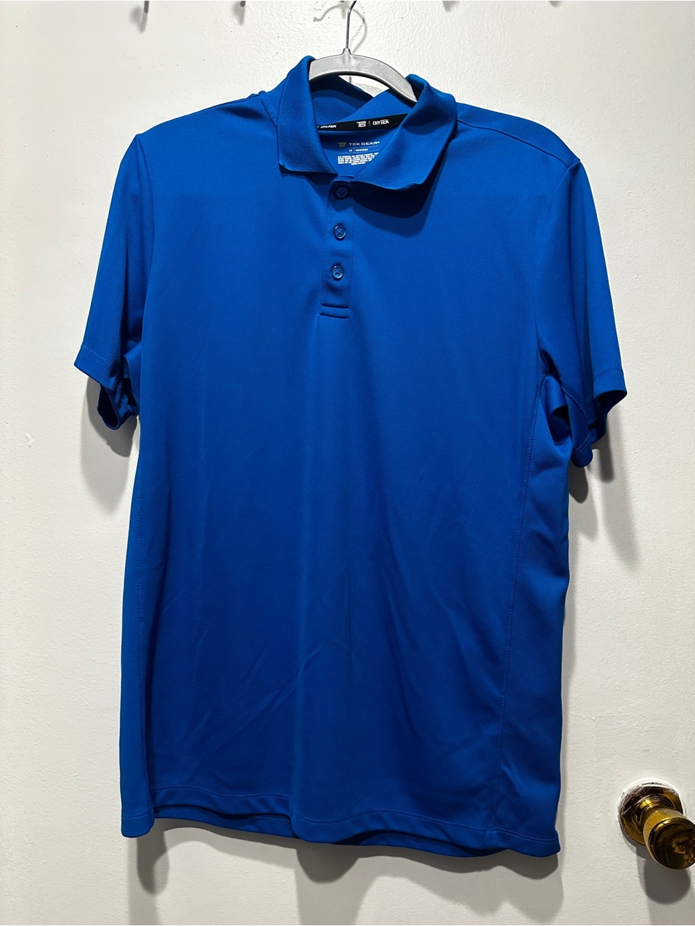 Men’s Tek Gear blue polo shirt size medium